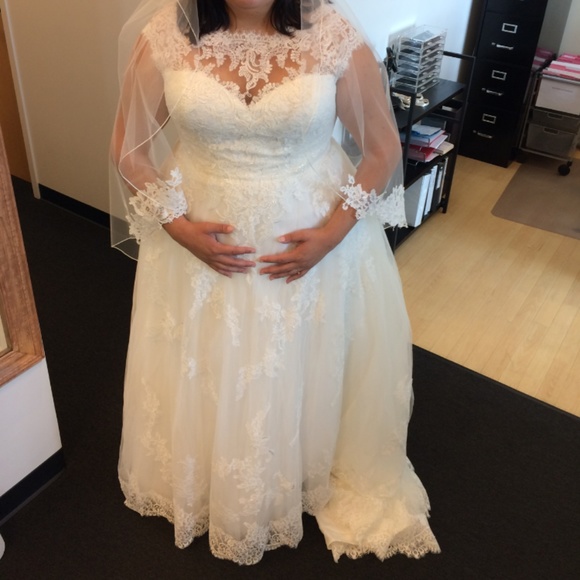 wedding gown resale
